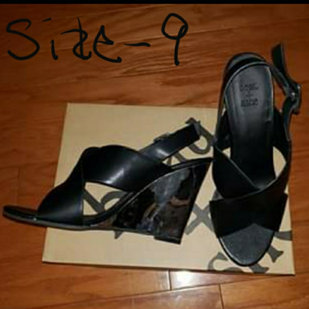 Wedge heels  make an offer